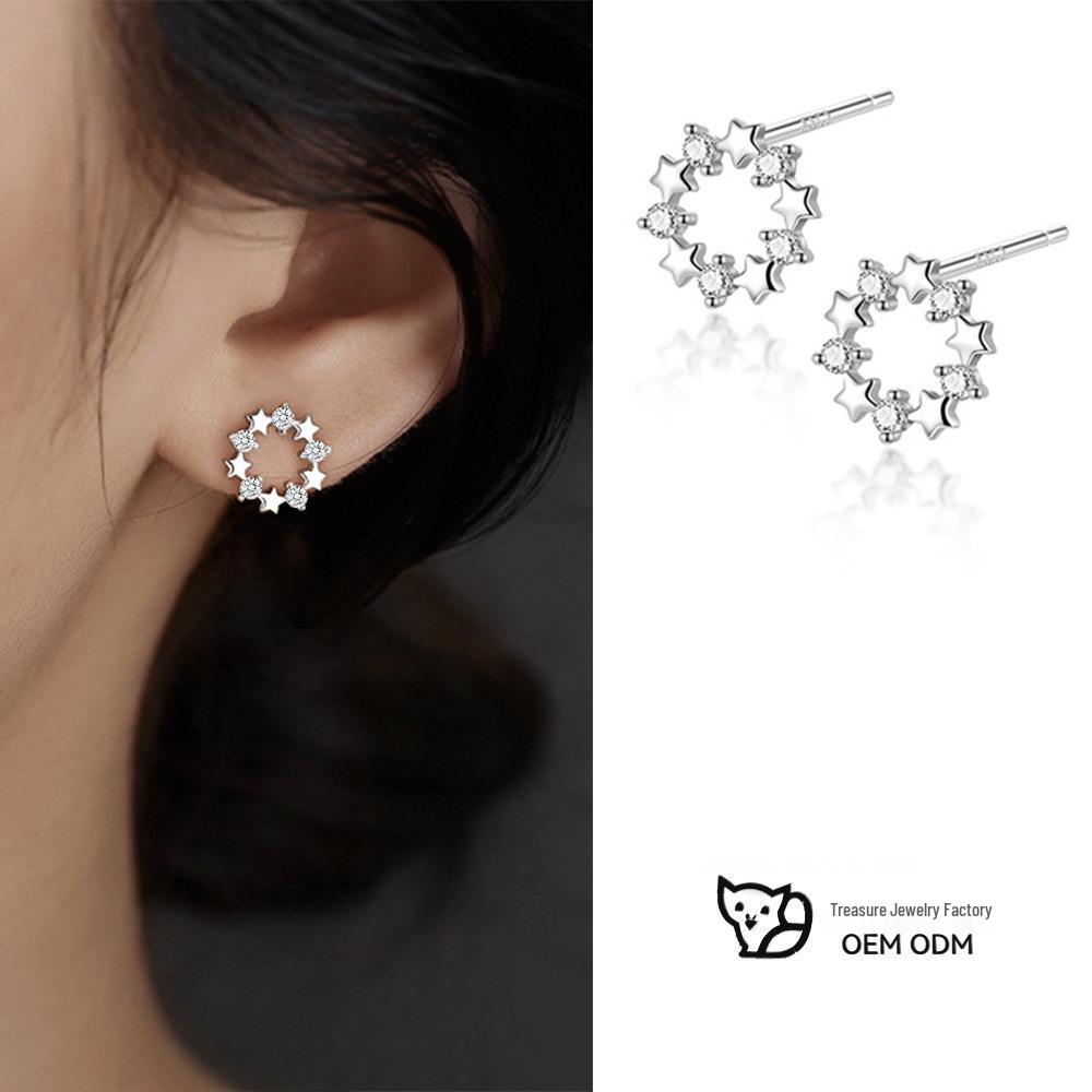 Pure Silver Sparkling Star Stud Earrings - Women s Fashion Ear Cartilage Studs with Simple, Trendy Design 999 Silver
Pure Silver Sparkling Star Stud Earrings - Women s Fashion Ear Cartilage Studs with Simple, Trendy Design 999 Silver