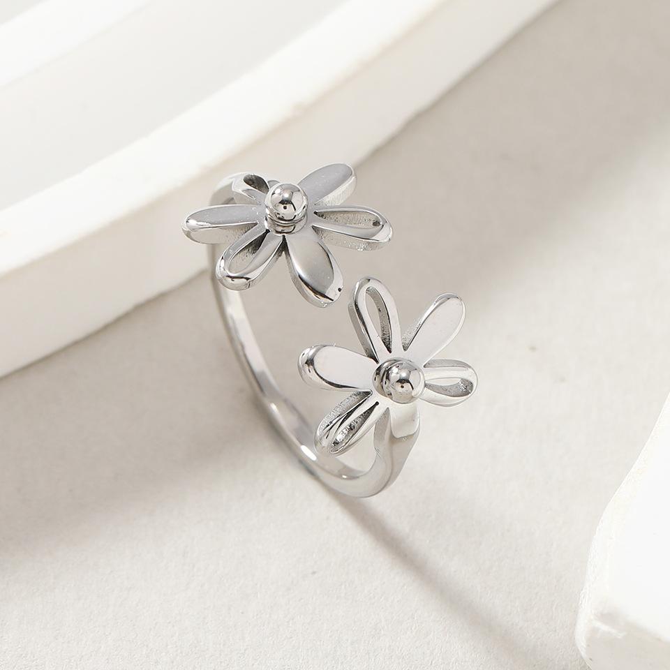 Sweet Flowers Stainless Steel Gold Color Ring Women Trendy Open Rings Bohemian Zircon Gift Wholesale 6
Sweet Flowers Stainless Steel Gold Color Ring Women Trendy Open Rings Bohemian Zircon Gift Wholesale 6