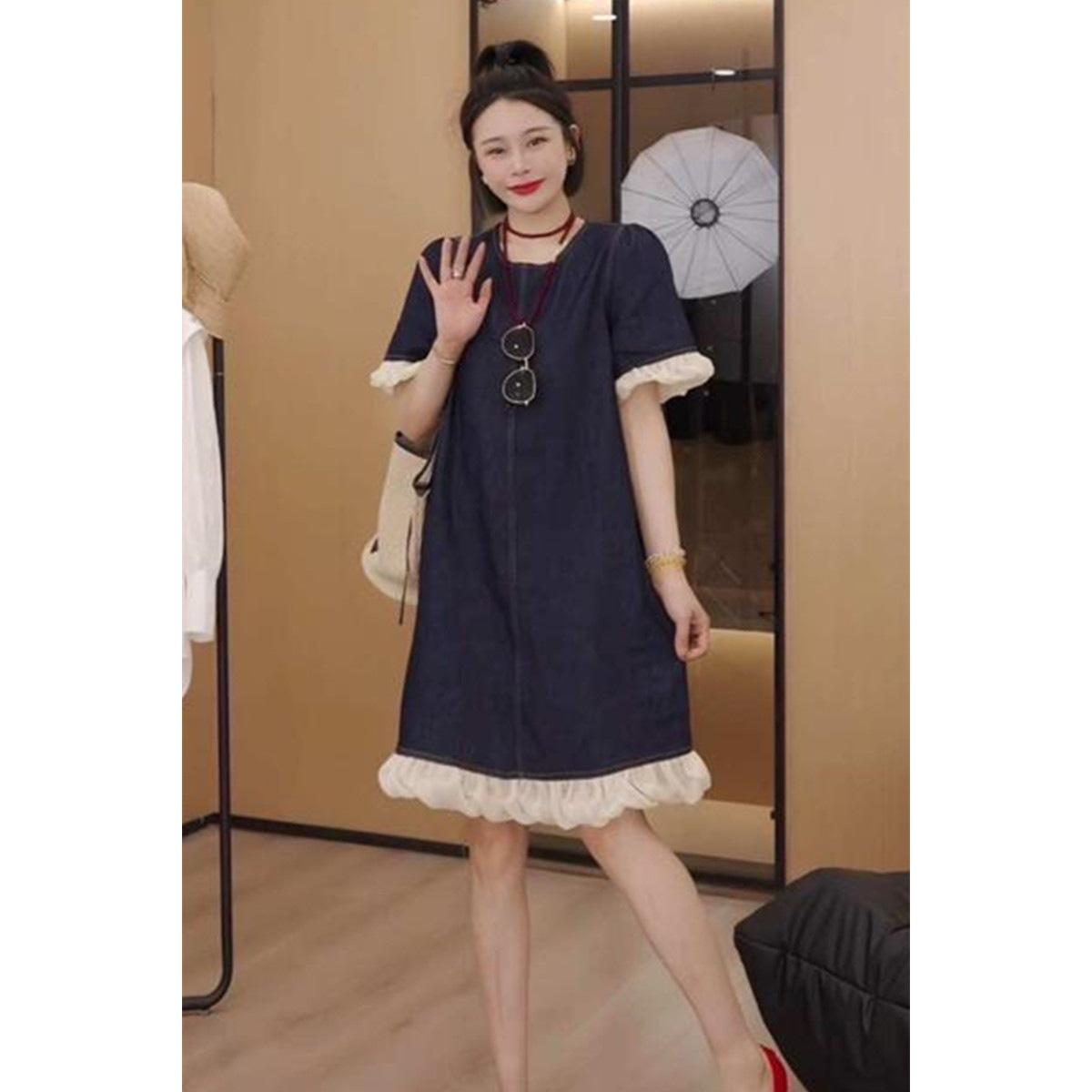 Трендовое летнее женское джинсовое платье А-силуэта с эффектом похудения M 85-115 jin
Трендовое летнее женское джинсовое платье А-силуэта с эффектом похудения M 85-115 jin