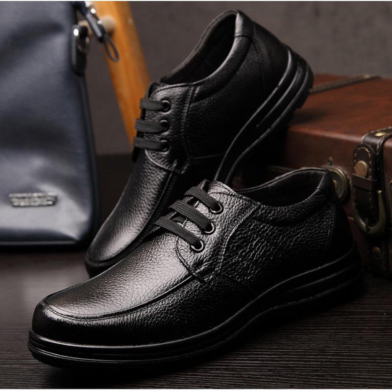 Genuine Leather Business Shoes Mens Brogues Flat Father Shoes Brand Male Footwear Non-slip Pure Black 44 чорний
Genuine Leather Business Shoes Mens Brogues Flat Father Shoes Brand Male Footwear Non-slip Pure Black 44 чорний