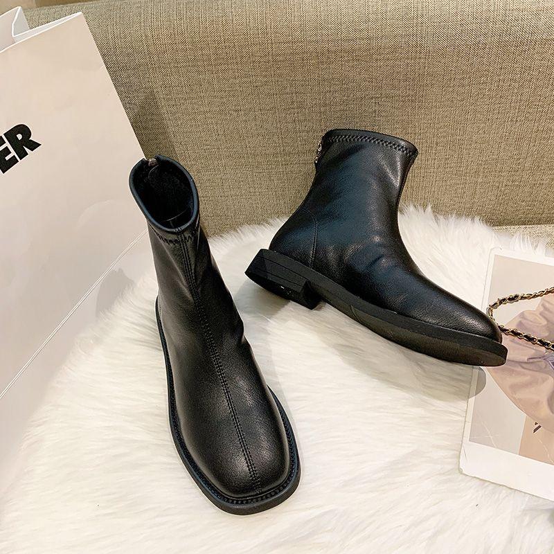 Белые короткие женские ботинки осень и зима новые одинарные ботинки мягкие кожаные ботинки квадратный нос тонкие ботинки плоские туфли 37
Белые короткие женские ботинки осень и зима новые одинарные ботинки мягкие кожаные ботинки квадратный нос тонкие ботинки плоские туфли 37