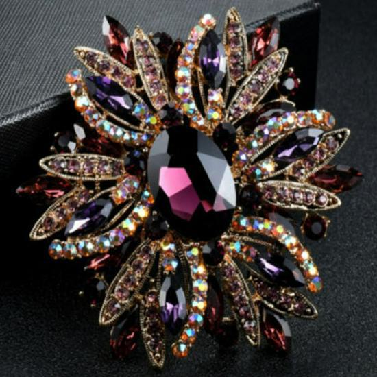 Брошь с зеленым камнем: Европейский и американский дизайн твидовых пальто, мода осень/зима фиолетовый
Брошь с зеленым камнем: Европейский и американский дизайн твидовых пальто, мода осень/зима фиолетовый