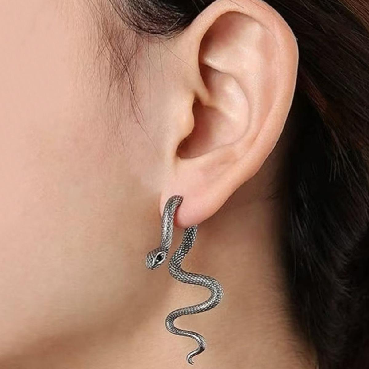 1 Pair Gold Patterned Snake Design Earrings, Vintage Punk Minimalist Style, Creative Unique Earrings Suitable For Gifting, Dating, Clubbing, Y2K 1 Pair
1 Pair Gold Patterned Snake Design Earrings, Vintage Punk Minimalist Style, Creative Unique Earrings Suitable For Gifting, Dating, Clubbing, Y2K 1 Pair