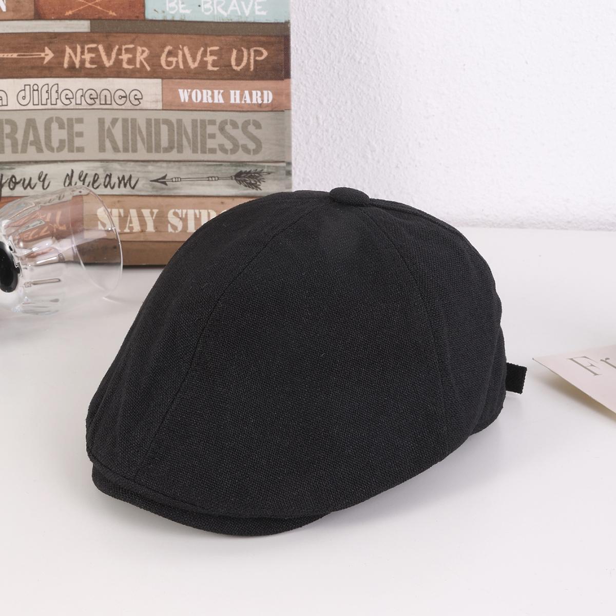 This retro British-style solid-color linen front cap with a copper clasp and a hexagonal top is perfect for versatile outings One Size
This retro British-style solid-color linen front cap with a copper clasp and a hexagonal top is perfect for versatile outings One Size