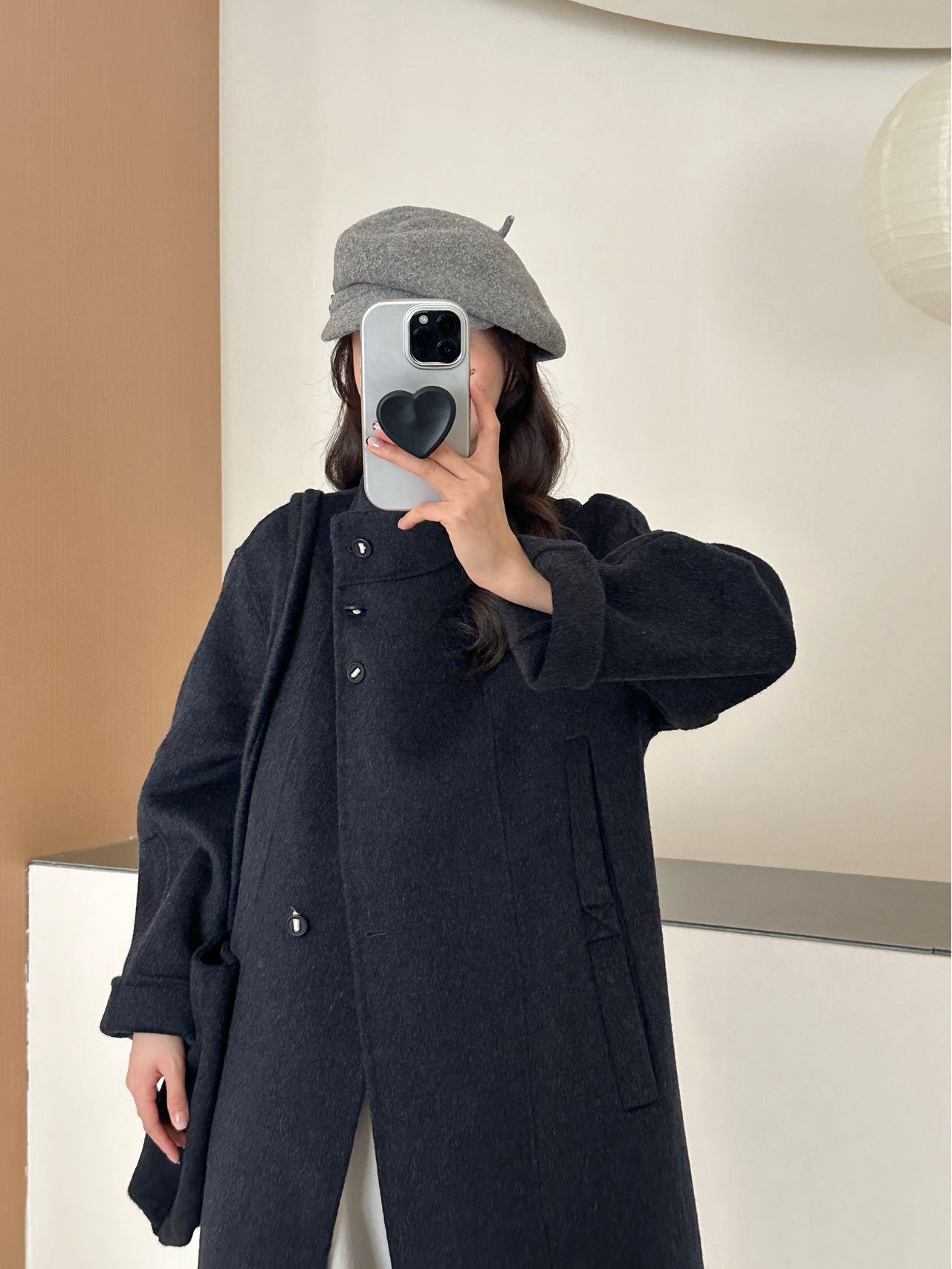 Женское двустороннее шерстяное пальто свободного кроя в корейском стиле, осенне-зимнее, универсальное, с дизайном сумки через плечо Medium
Женское двустороннее шерстяное пальто свободного кроя в корейском стиле, осенне-зимнее, универсальное, с дизайном сумки через плечо Medium