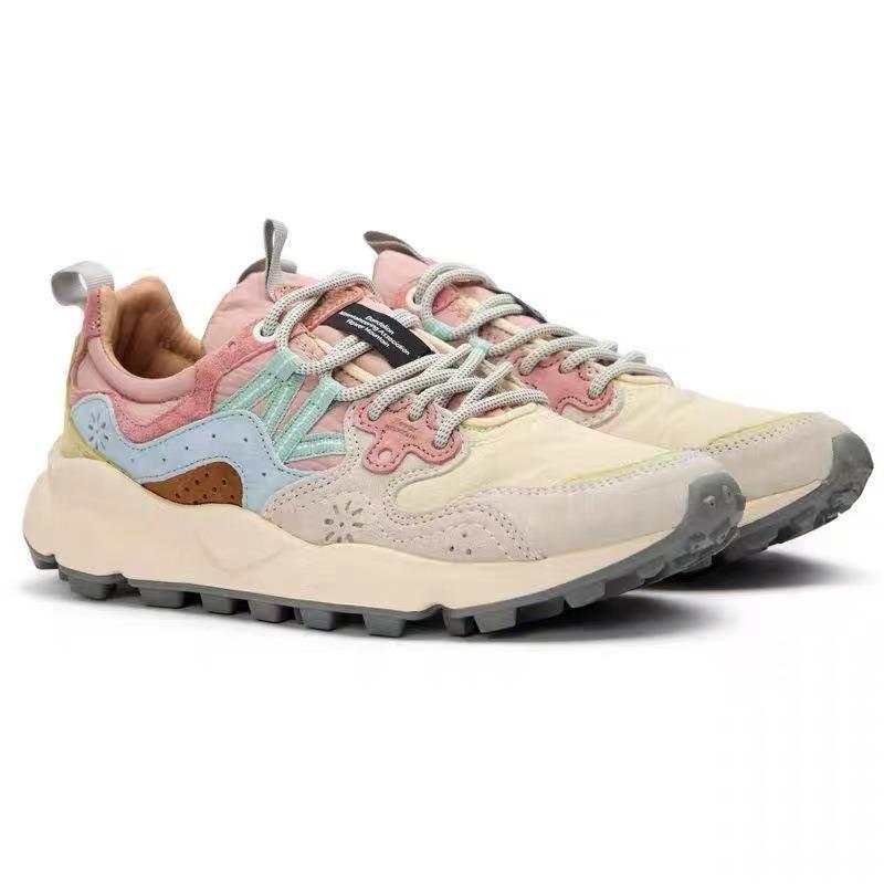 Маленькие толстоподошвенные женские весенние модные универсальные кроссовки для папы с дышащей спортивной и повседневной обувью для увеличения внутреннего роста 40 светло-синий
Маленькие толстоподошвенные женские весенние модные универсальные кроссовки для папы с дышащей спортивной и повседневной обувью для увеличения внутреннего роста 40 светло-синий