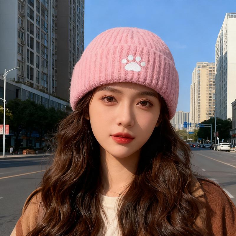 Autumn and winter sweet color claws knitted hat, small face, versatile, cold-proof and warm ear protector, pullover hat M(56-58cm)
Autumn and winter sweet color claws knitted hat, small face, versatile, cold-proof and warm ear protector, pullover hat M(56-58cm)
