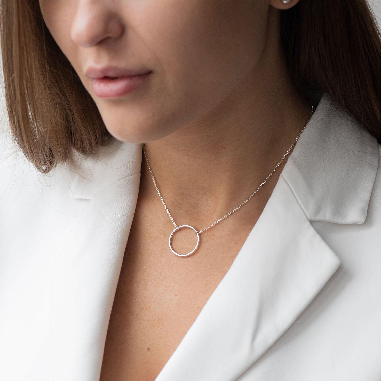 Срібне кольє Кругообіг (2.1 см) Oniks 40 cm срібний
Срібне кольє Кругообіг (2.1 см) Oniks 40 cm срібний