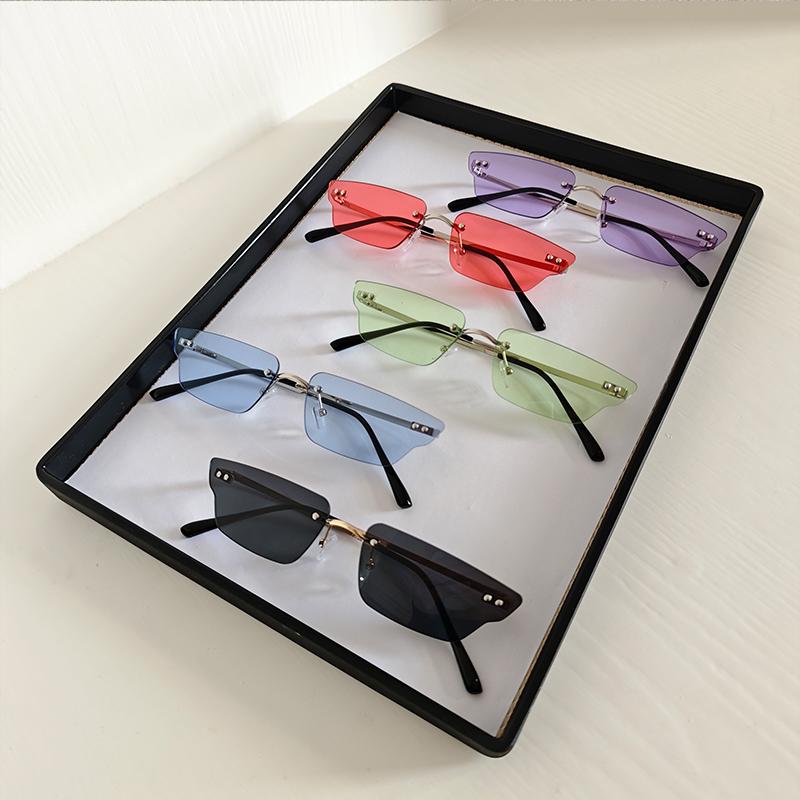 5pcs/Set Sunglasses For Men Women Fashion Rimless Rectangle Eyewear Summer Outdoor Trendy Sun Glasses Wedding Accessory Eyeglass As picture
5pcs/Set Sunglasses For Men Women Fashion Rimless Rectangle Eyewear Summer Outdoor Trendy Sun Glasses Wedding Accessory Eyeglass As picture