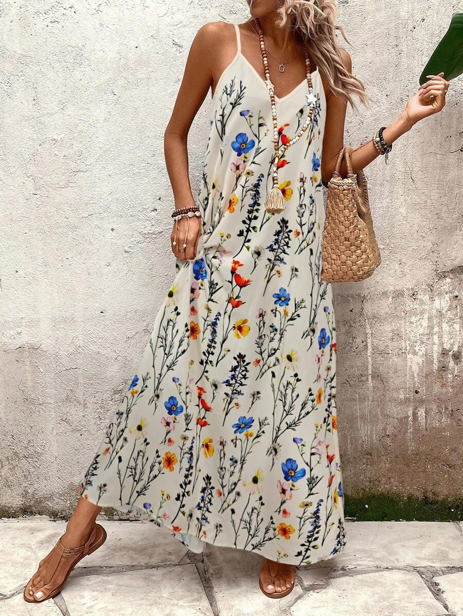 European 3D Floral Ink Wash V-Neck Camisole Dress Small
European 3D Floral Ink Wash V-Neck Camisole Dress Small