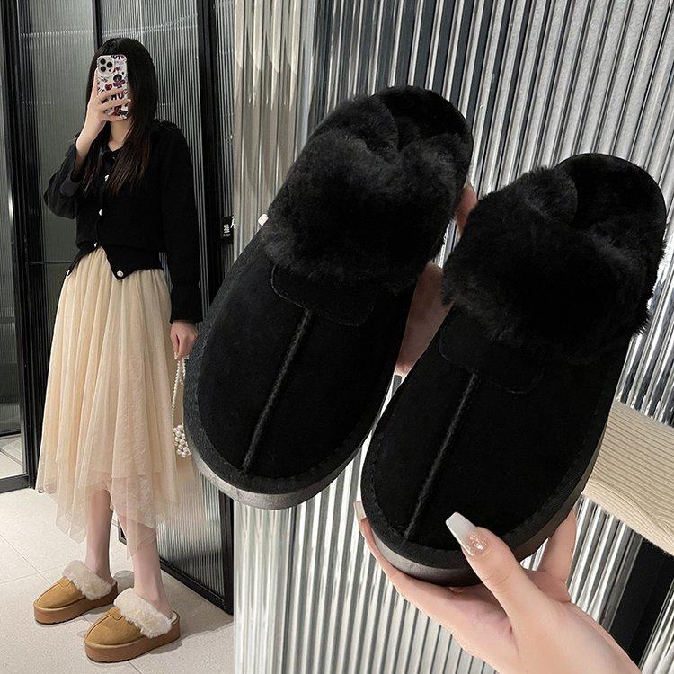 Thick-bottomed bag head fluffy half-slippers for women s autumn and winter wear 2024 new small height-increasing piled thickened cotton slippers 35 чёрный
Thick-bottomed bag head fluffy half-slippers for women s autumn and winter wear 2024 new small height-increasing piled thickened cotton slippers 35 чёрный