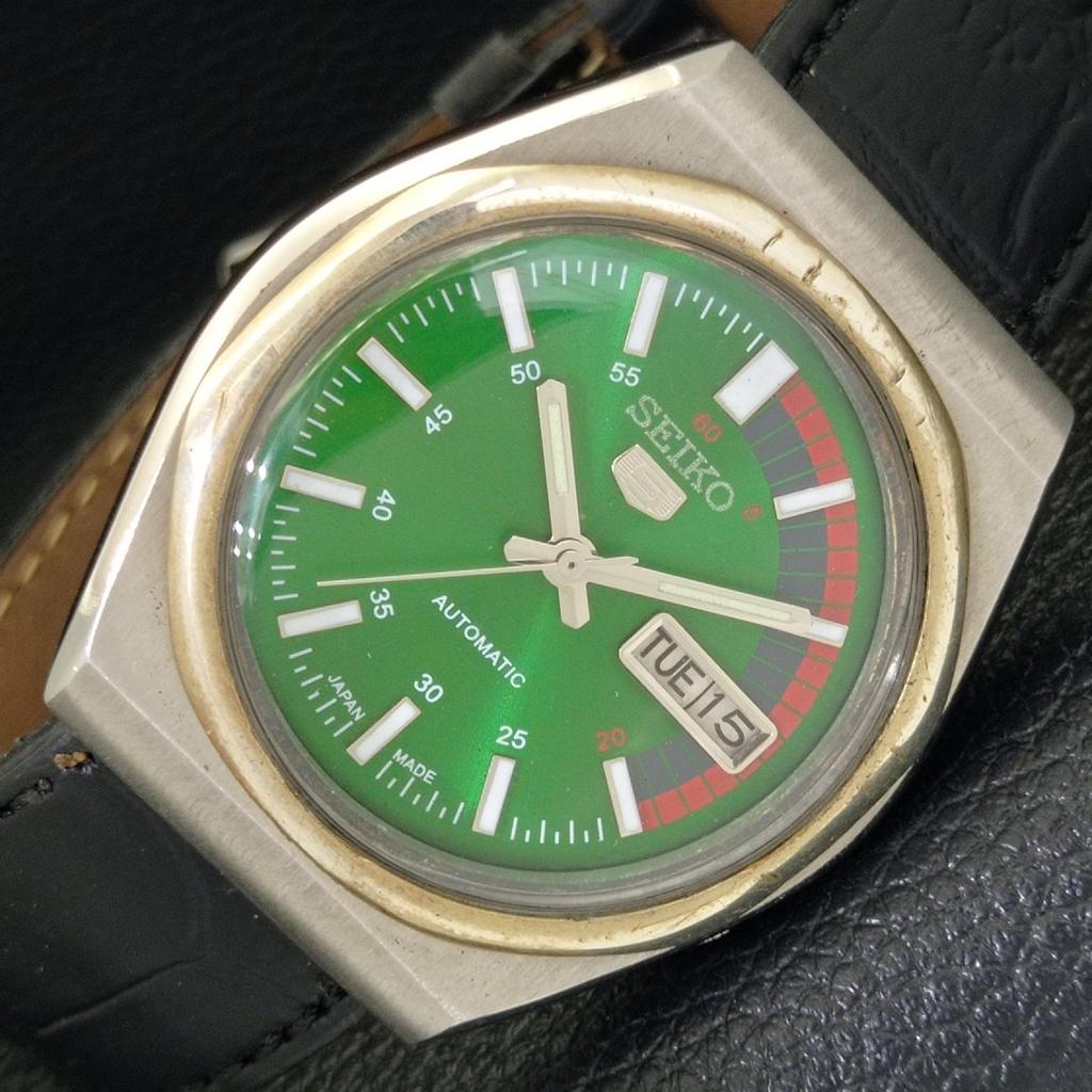 Б/У винтажные мужские часы SEIKO 5 AUTOMATIC 7009A из Японии с зеленым циферблатом a433811-2 R119-a433811
Б/У винтажные мужские часы SEIKO 5 AUTOMATIC 7009A из Японии с зеленым циферблатом a433811-2 R119-a433811