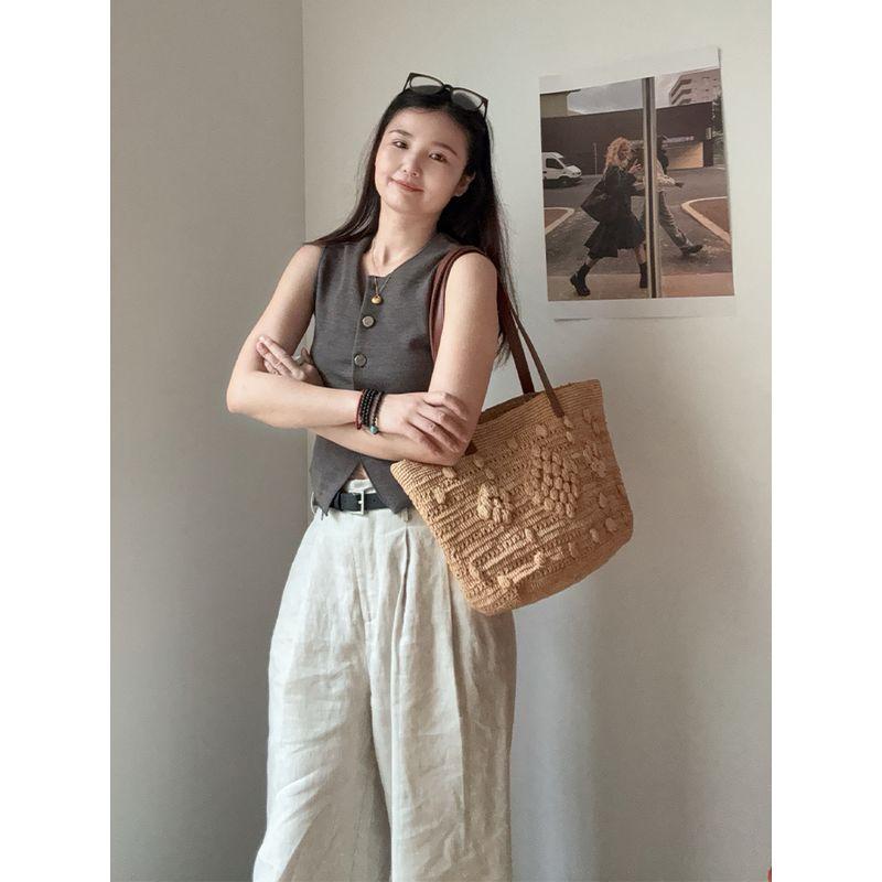 25 New French style Retro Holiday Style One-Shoulder Portable Woven Bag Summer Seaside Travel Beach Straw Bag Brown shoulder strap
25 New French style Retro Holiday Style One-Shoulder Portable Woven Bag Summer Seaside Travel Beach Straw Bag Brown shoulder strap