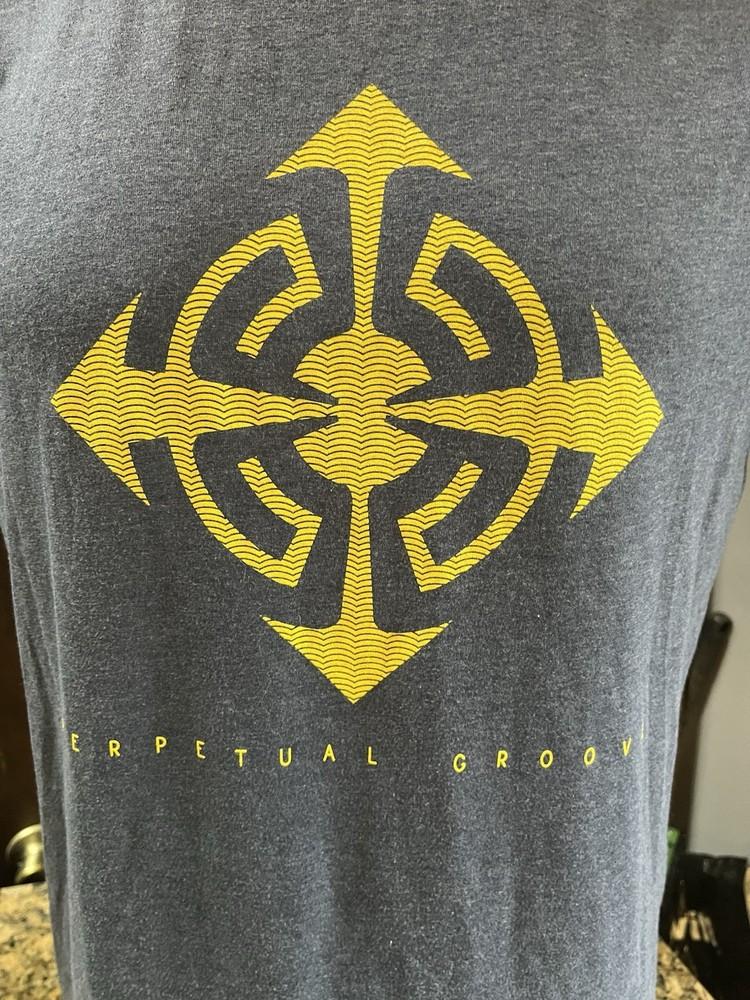 Perpetual Groove Tour T-Shirt Short Sleeve Blue Men Size XL Unisex T-Shirt M
Perpetual Groove Tour T-Shirt Short Sleeve Blue Men Size XL Unisex T-Shirt M