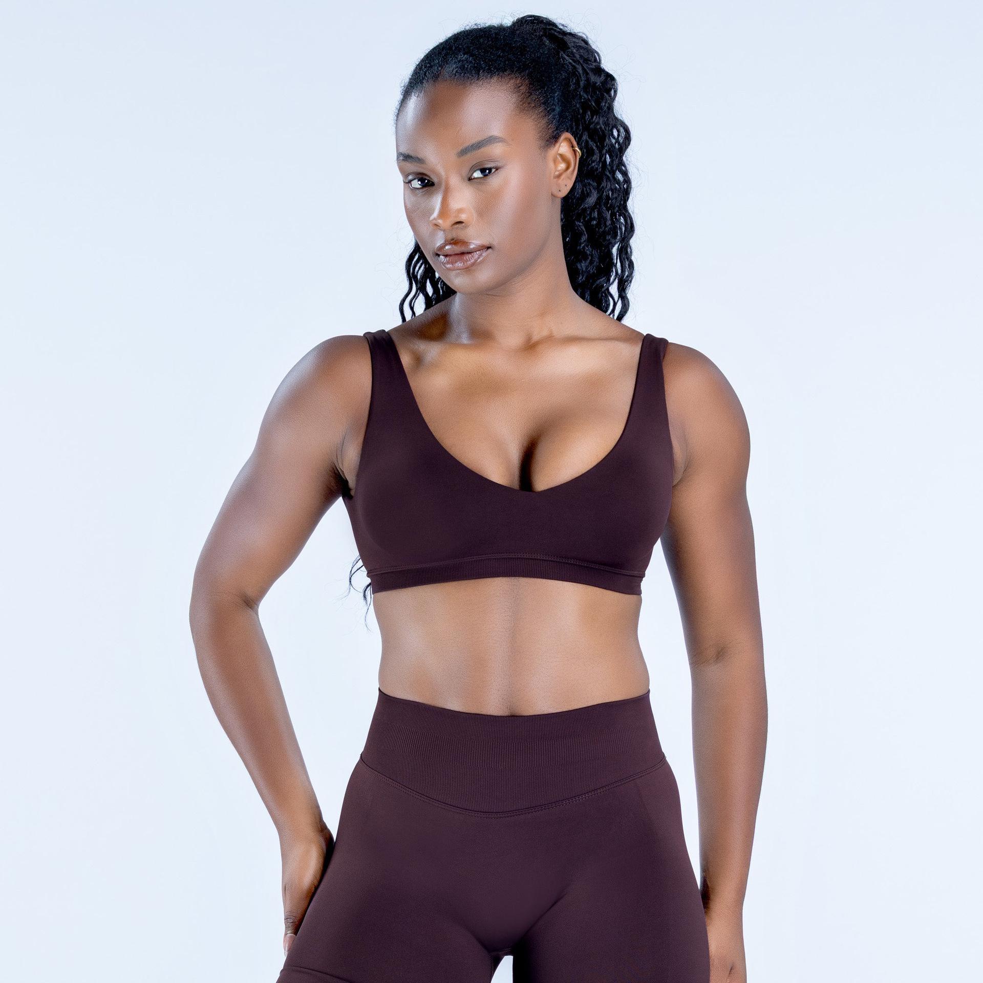 Shockproof Sports Bra with U-Shaped Back for Running and Yoga L
Shockproof Sports Bra with U-Shaped Back for Running and Yoga L