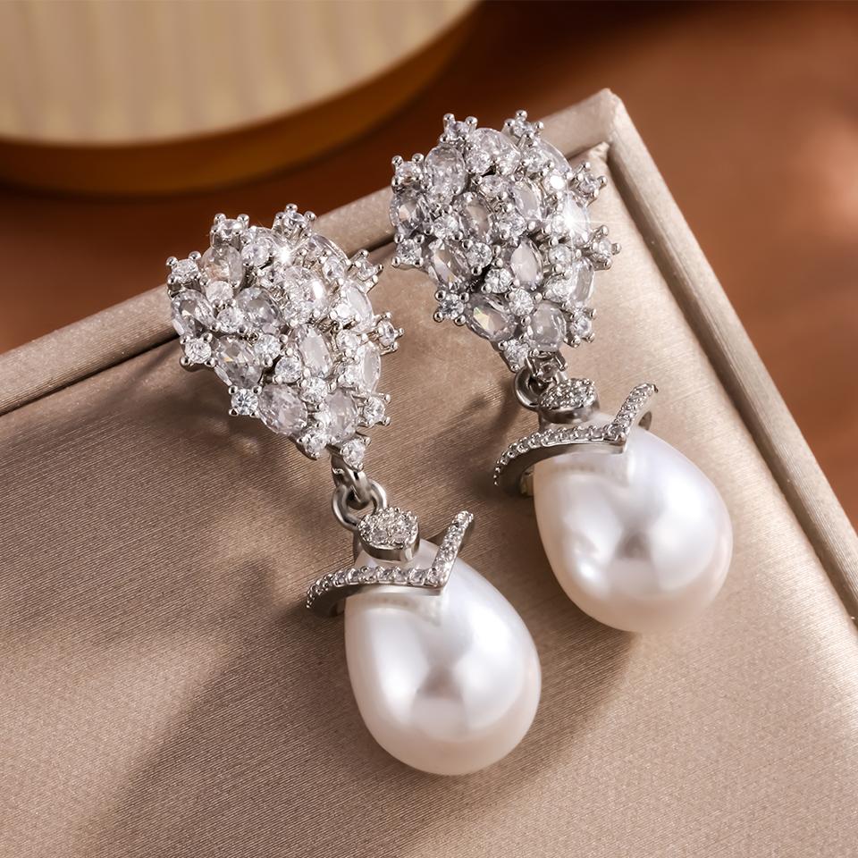 ZAKOL Роскошные Большие Серьги-капли из циркона для женщин Элегантные Серьги-капли с блестящим цирконом в виде цветка Свадебная вечеринка Циркон Подарок
ZAKOL Роскошные Большие Серьги-капли из циркона для женщин Элегантные Серьги-капли с блестящим цирконом в виде цветка Свадебная вечеринка Циркон Подарок