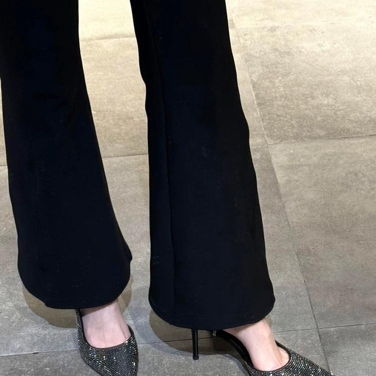 Baotou one-word buckle with rhinestone sandals women s thin heel temperament sexy and beautiful high heels 35 чорний
Baotou one-word buckle with rhinestone sandals women s thin heel temperament sexy and beautiful high heels 35 чорний