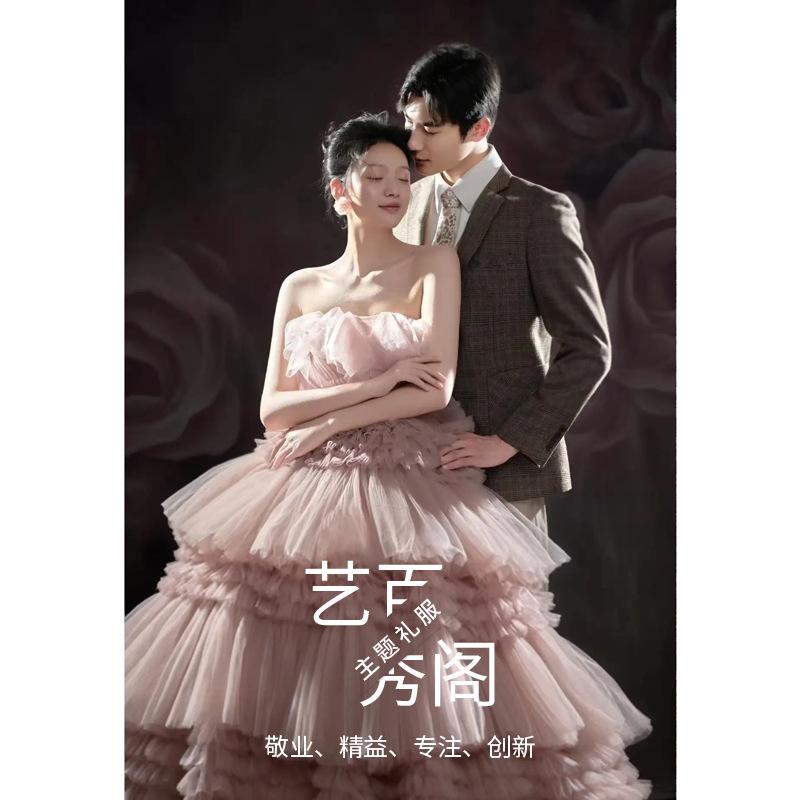 Темпераментное платье для девочки, свадебное платье, уличное платье, платье розового и белого цвета, легкое свадебное платье для путешествий XXXL
Темпераментное платье для девочки, свадебное платье, уличное платье, платье розового и белого цвета, легкое свадебное платье для путешествий XXXL