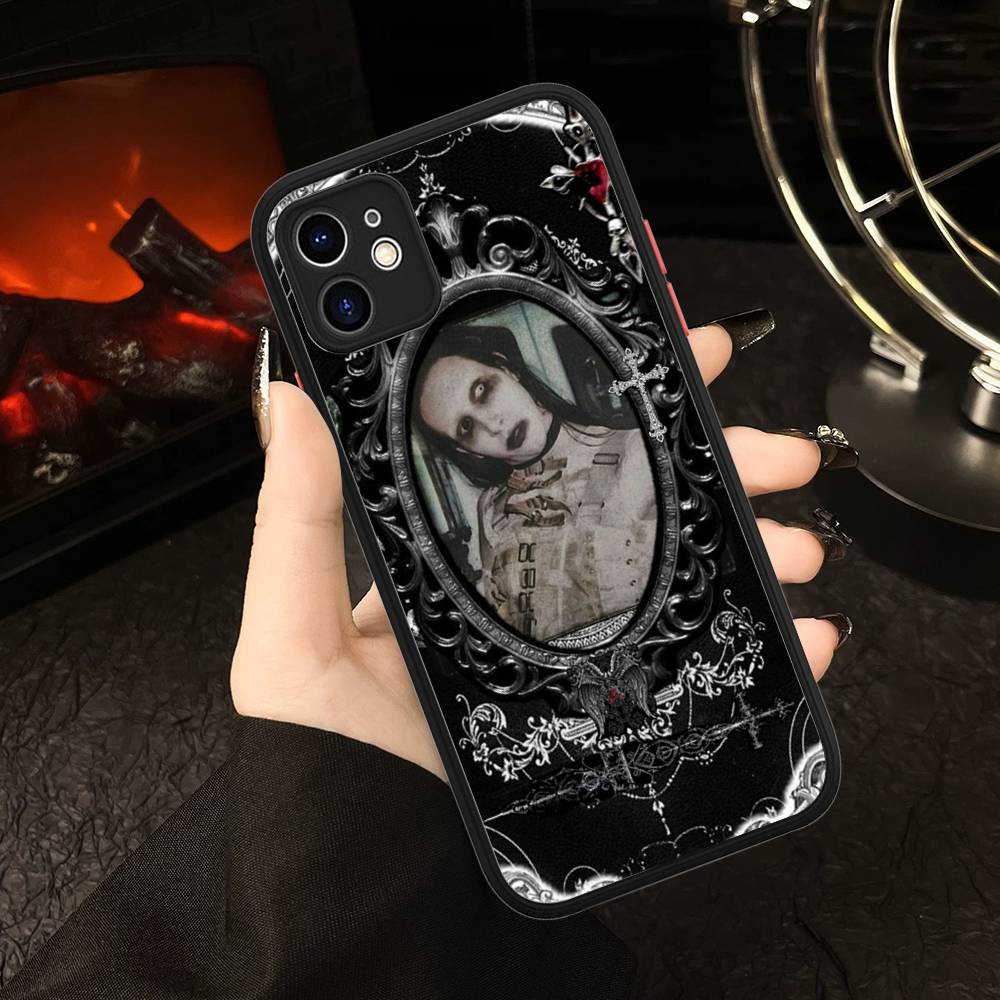 Рок-группа Marilyn Manson Для IPhone 11 12 13 14 15 16 Pro Max Plus X XS MAX Ударопрочный Матовый Задний Чехол iphone 14 plus
Рок-группа Marilyn Manson Для IPhone 11 12 13 14 15 16 Pro Max Plus X XS MAX Ударопрочный Матовый Задний Чехол iphone 14 plus