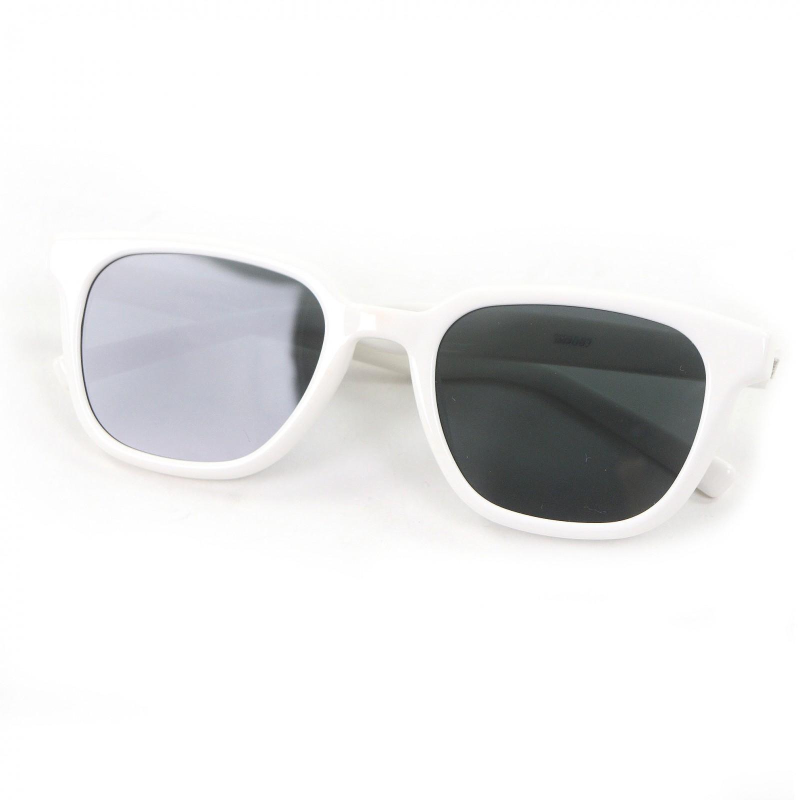 Great MAISON MARGIELA 8 GentleMonster sunglasses Wellington Used
Great MAISON MARGIELA 8 GentleMonster sunglasses Wellington Used