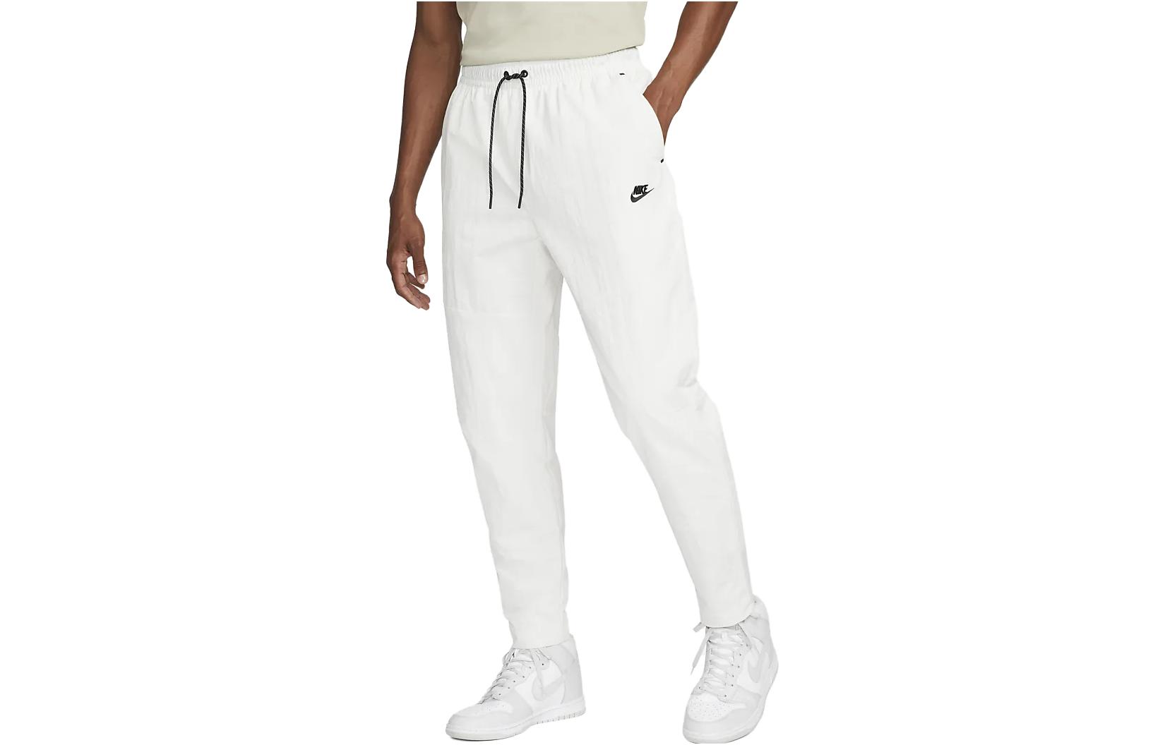Nike Casual Pants Men s White Moderate Straight Fit Pants DQ4343-030 M
Nike Casual Pants Men s White Moderate Straight Fit Pants DQ4343-030 M