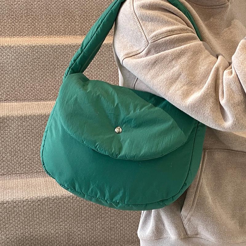 В этом году популярная хлопковая сумка для одежды, женская сумка через плечо, женская модная универсальная сумка через плечо зелёный
В этом году популярная хлопковая сумка для одежды, женская сумка через плечо, женская модная универсальная сумка через плечо зелёный