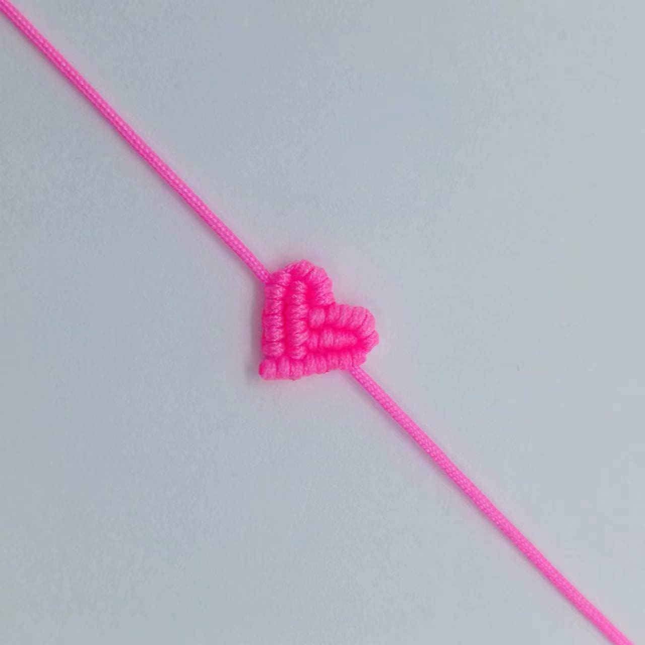 Handiwork Hand Knitting Peach Heart-Shaped Lucky Red Rope Bracelet Adjustable Women Bestie Charm Simple Men Couple Lovers Gift 16-28cm
Handiwork Hand Knitting Peach Heart-Shaped Lucky Red Rope Bracelet Adjustable Women Bestie Charm Simple Men Couple Lovers Gift 16-28cm