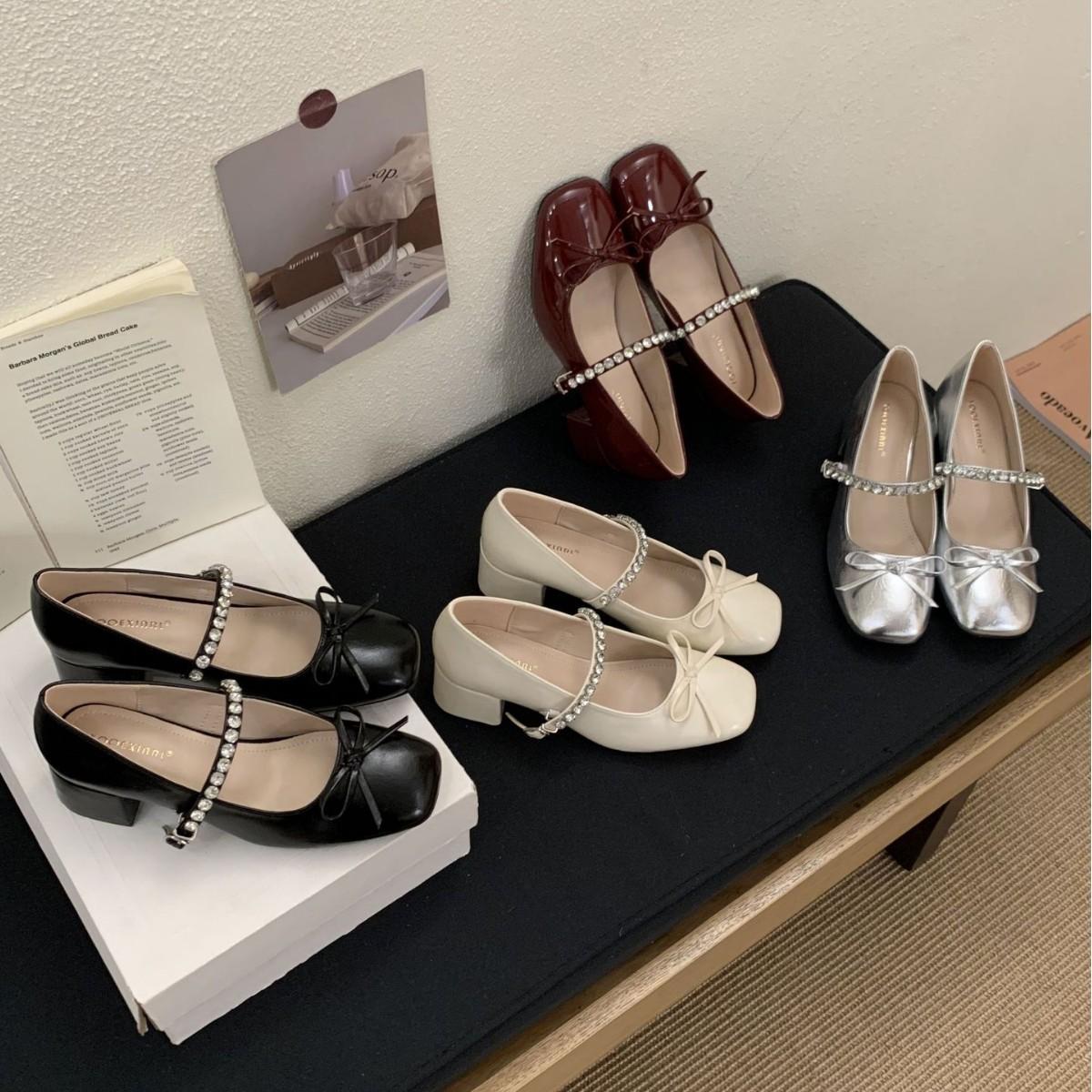 2025 new round head bow word with light mouth versatile OL thick heel commuter work women s shoes 39 бордовый
2025 new round head bow word with light mouth versatile OL thick heel commuter work women s shoes 39 бордовый