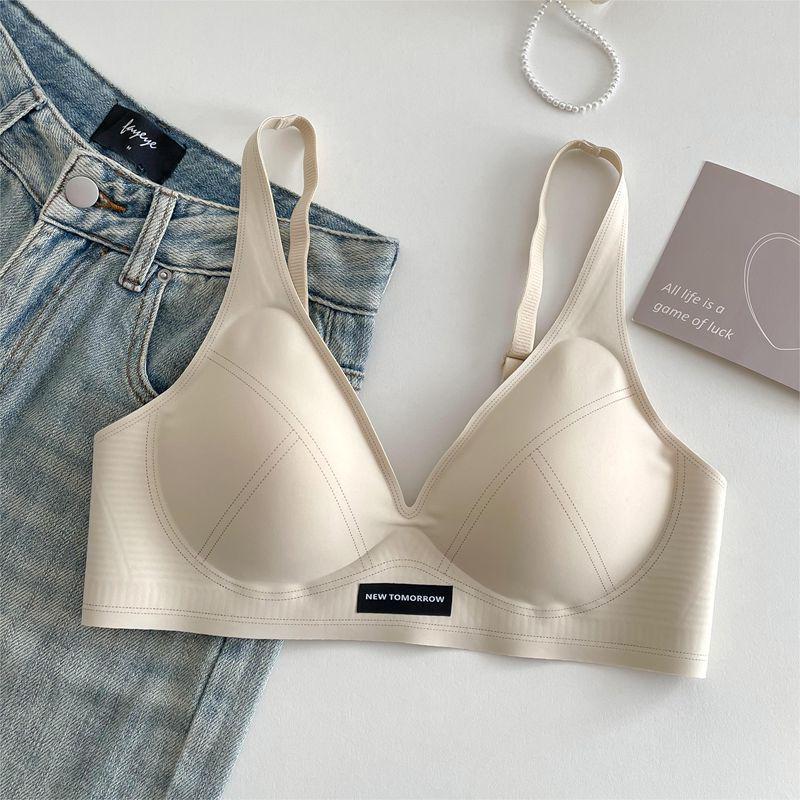 Women s Seamless Wire-Free Triangle Bra - Comfortable Lift & Side Support with Beautiful Back Design L 36/80 белый/кремовый
Women s Seamless Wire-Free Triangle Bra - Comfortable Lift & Side Support with Beautiful Back Design L 36/80 белый/кремовый