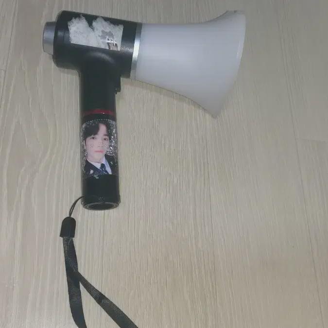 Theboyz Cheering Lightstick
Theboyz Cheering Lightstick