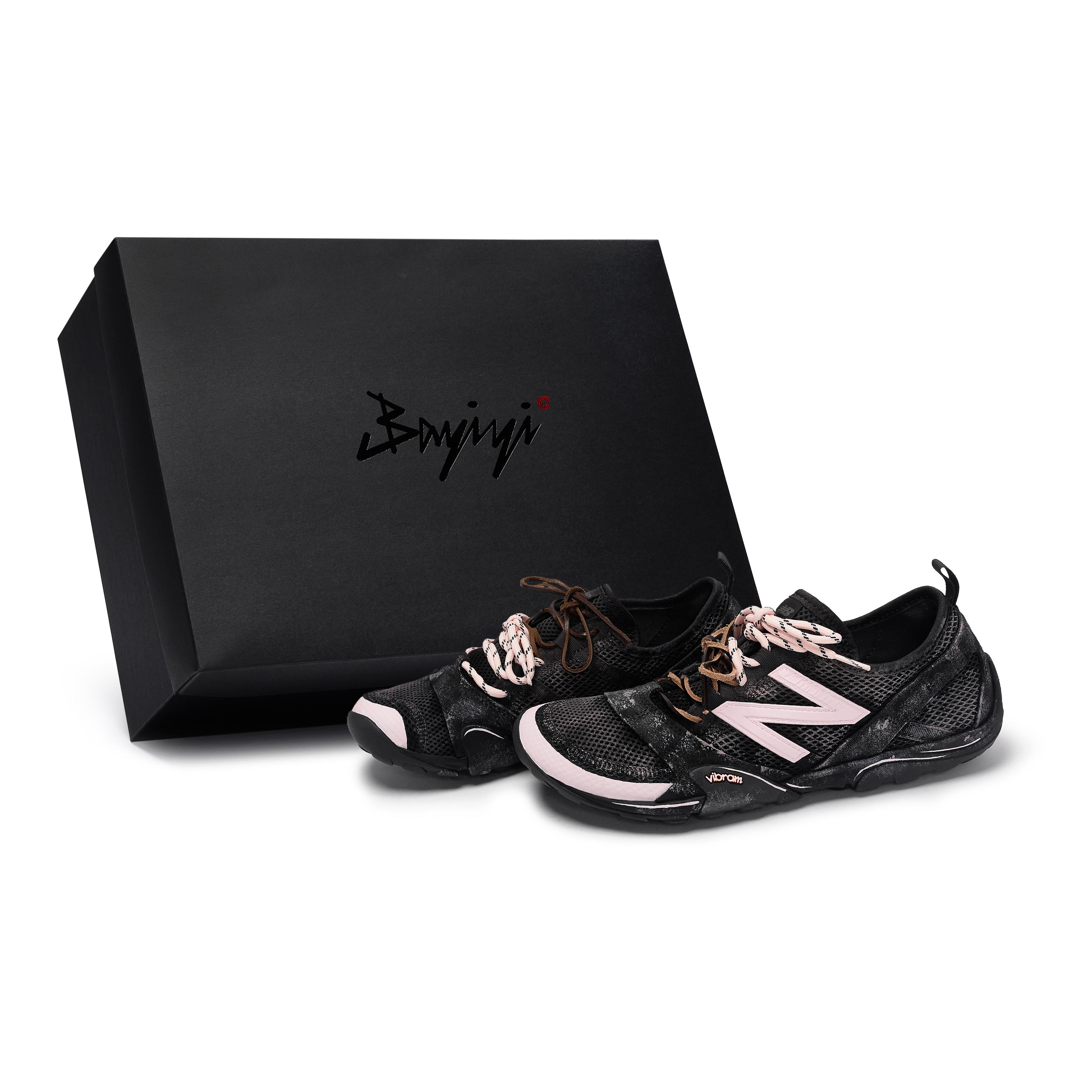 New Balance MT10 Abrasion Resistant Low top Running Shoes Men s Black Pink MT10OAC(Team80-S-BOX) D-Width 39.5
New Balance MT10 Abrasion Resistant Low top Running Shoes Men s Black Pink MT10OAC(Team80-S-BOX) D-Width 39.5