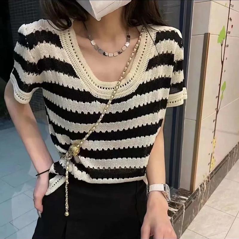 Striped Short Sleeve Shirt Women Summer Thin Design Sense Short Knit Top Tide Casual Summer Essential Comfort and Style Slim Fit Pullovers Tees One Size чорний
Striped Short Sleeve Shirt Women Summer Thin Design Sense Short Knit Top Tide Casual Summer Essential Comfort and Style Slim Fit Pullovers Tees One Size чорний