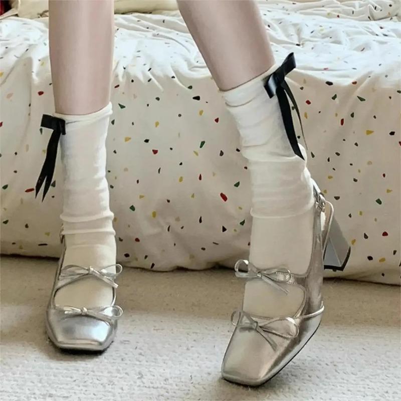 Fashion 2025New Women Shoes Fashion Versatile High-end Sandals Exquisite Thick Heels Bow High Heels Elegant Trendy Summer Jane 35 серебряный
Fashion 2025New Women Shoes Fashion Versatile High-end Sandals Exquisite Thick Heels Bow High Heels Elegant Trendy Summer Jane 35 серебряный