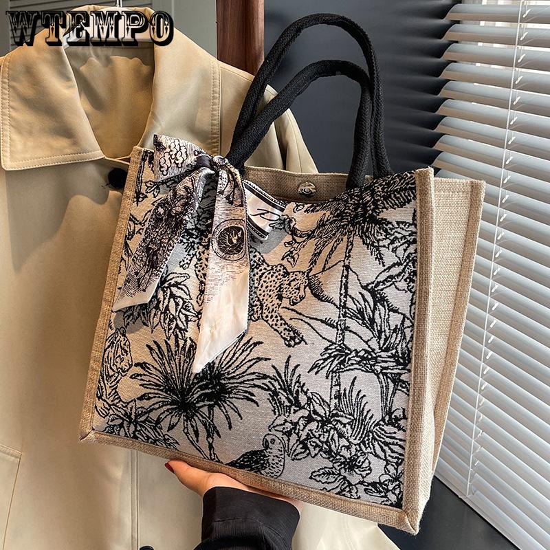 Large Capacity Canvas Bag Fashionable Commuter Shopping Bag Handbag Single Shoulder Tote Bag
Large Capacity Canvas Bag Fashionable Commuter Shopping Bag Handbag Single Shoulder Tote Bag