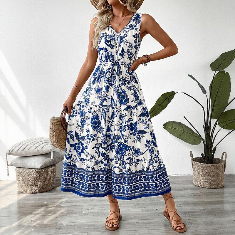 New summer retro fresh vacation style long dress v-neck sleeveless blue and white porcelain printed dress S темно-синий
New summer retro fresh vacation style long dress v-neck sleeveless blue and white porcelain printed dress S темно-синий