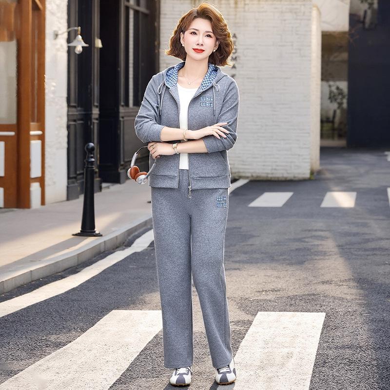 Mom s 2026 Spring/Autumn Plus Size Casual Sports Jacket for Women - Age-Reducing Style for Middle-Aged and Elderly 5XL (150-165 Jin) сірий колір
Mom s 2026 Spring/Autumn Plus Size Casual Sports Jacket for Women - Age-Reducing Style for Middle-Aged and Elderly 5XL (150-165 Jin) сірий колір