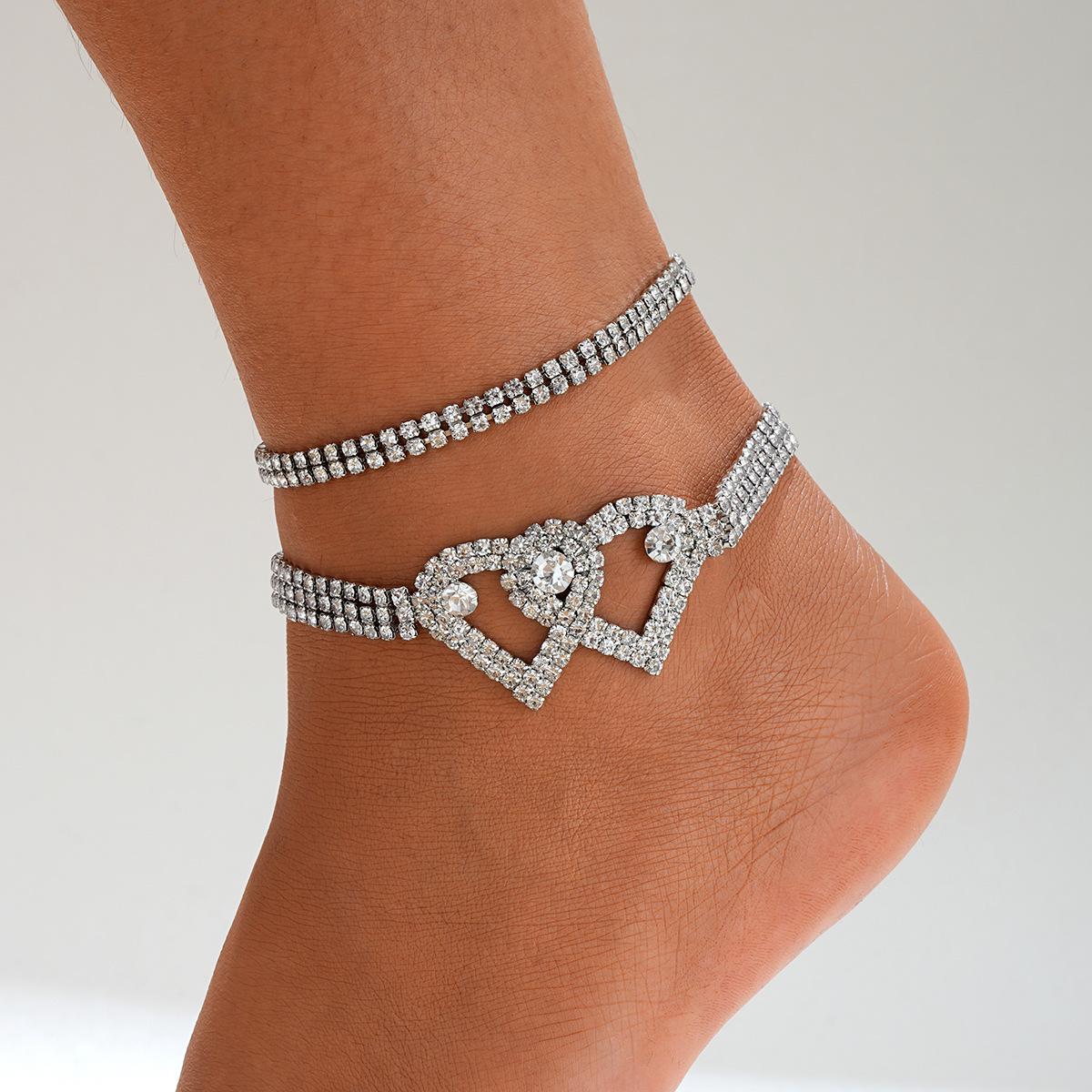 European and American Trend Double Heart Rhinestone Bracelet Anklet - Versatile Shiny Beach Jewelry
European and American Trend Double Heart Rhinestone Bracelet Anklet - Versatile Shiny Beach Jewelry