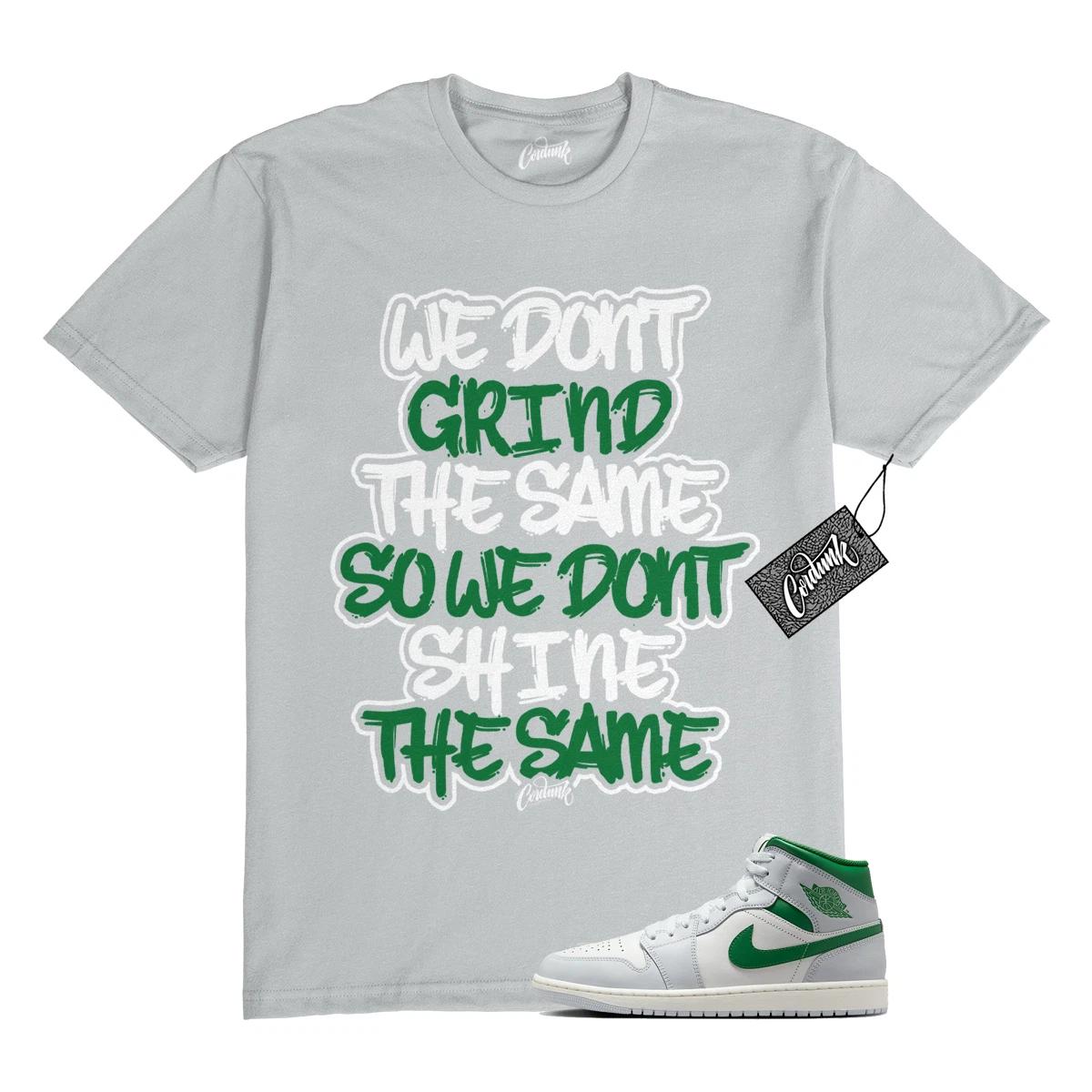 1 Summit White Pure Platinum Pine Green Sail T Shirt Match DIFF S
1 Summit White Pure Platinum Pine Green Sail T Shirt Match DIFF S