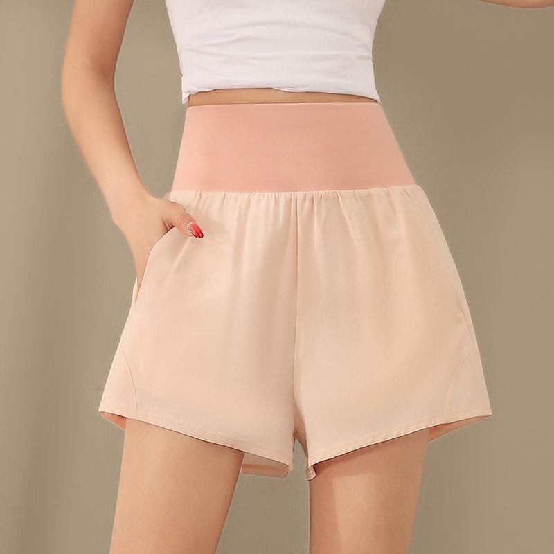 Женский быстросохнущий комплект для бега и йоги: Летняя футболка с нагрудником и шортами от просвечивания Large
Женский быстросохнущий комплект для бега и йоги: Летняя футболка с нагрудником и шортами от просвечивания Large