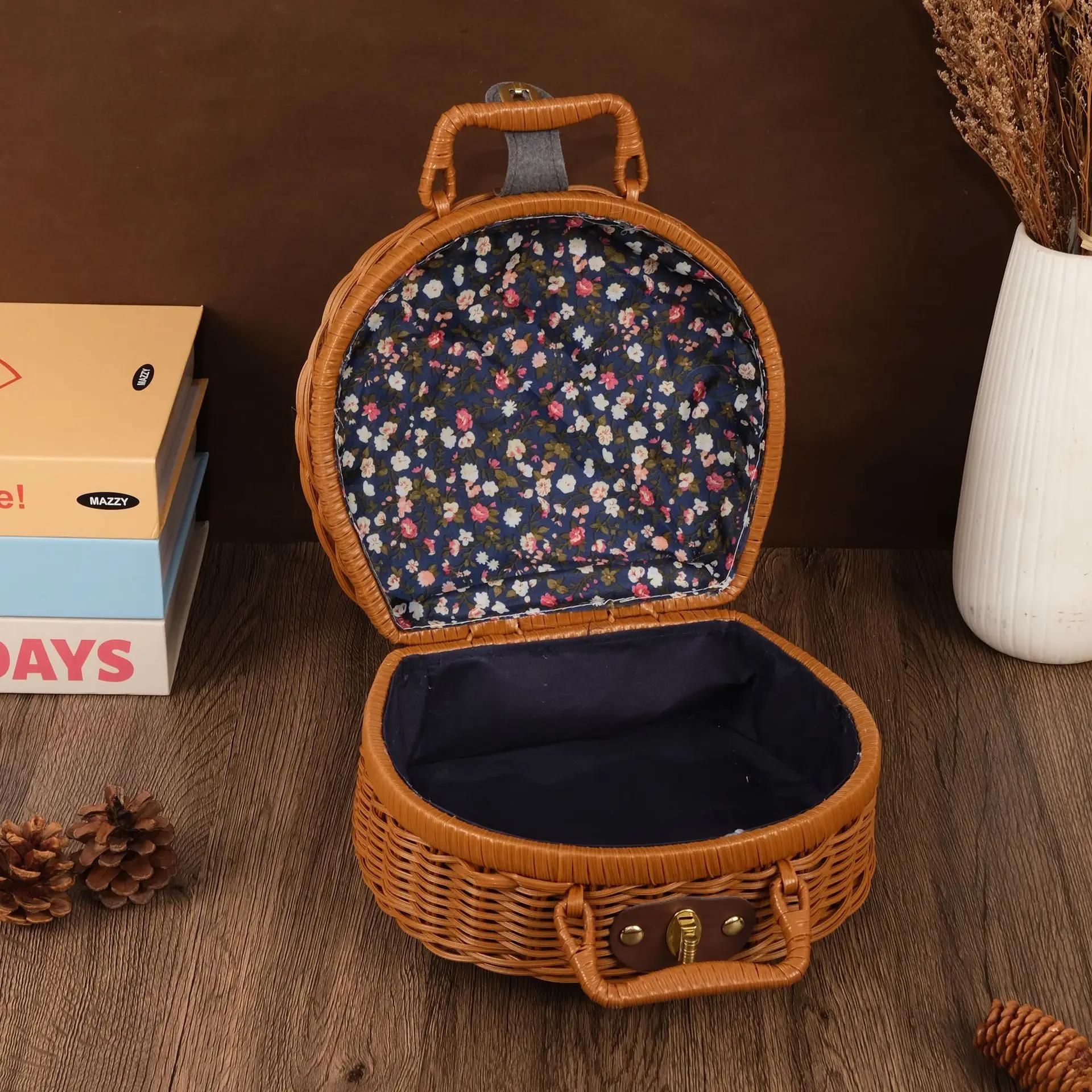 Handmade PP Rattan Woven Storage Case with Lining, Portable Picnic Baskets, Cosmetic Sundries Suitcase, Storage Box Gift Packag 22x20x11cm чорний
Handmade PP Rattan Woven Storage Case with Lining, Portable Picnic Baskets, Cosmetic Sundries Suitcase, Storage Box Gift Packag 22x20x11cm чорний