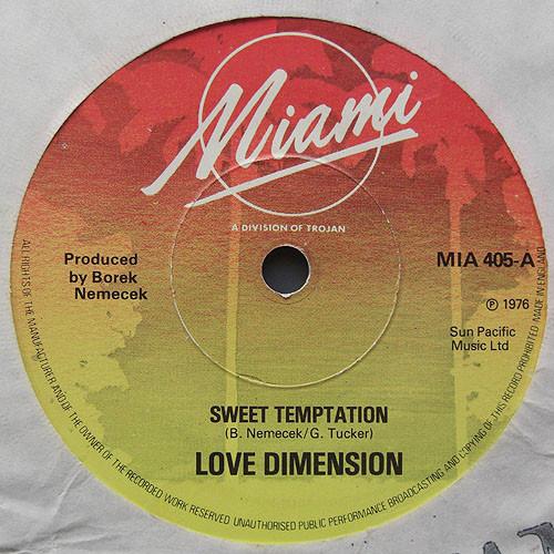 7-дюймовая пластинка LOVE DIMENSION Sweet Temptation Sugar My Love MIA405 MIAMI 1976 UK SoulFunk Б/у
7-дюймовая пластинка LOVE DIMENSION Sweet Temptation Sugar My Love MIA405 MIAMI 1976 UK SoulFunk Б/у