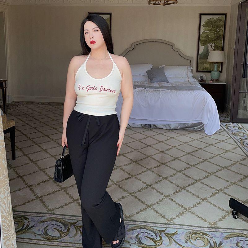 Sexy Letters Halterneck European and American Backless Sling Embroidery White XL
Sexy Letters Halterneck European and American Backless Sling Embroidery White XL