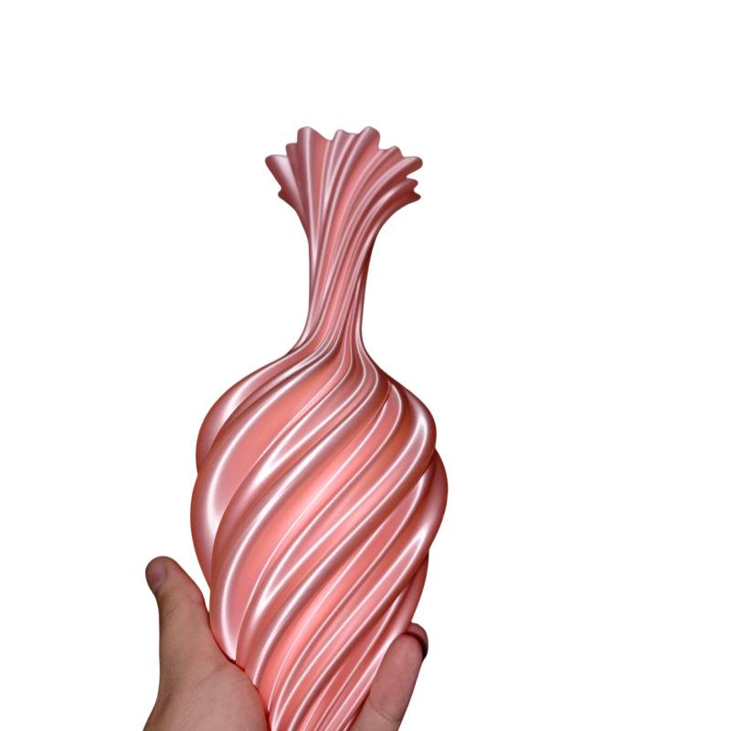 Nordic-Style Plastic Vase - Creative Simple Decor for Fresh Flowers
Nordic-Style Plastic Vase - Creative Simple Decor for Fresh Flowers
