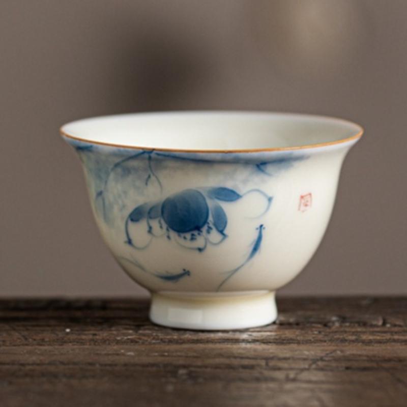 Hand Painted Ceramic Tea Cup Chinese Under Glaze Lotus Osmanthus Persimmon Design Small Tea Set for Home Office Gift 50ML
Hand Painted Ceramic Tea Cup Chinese Under Glaze Lotus Osmanthus Persimmon Design Small Tea Set for Home Office Gift 50ML