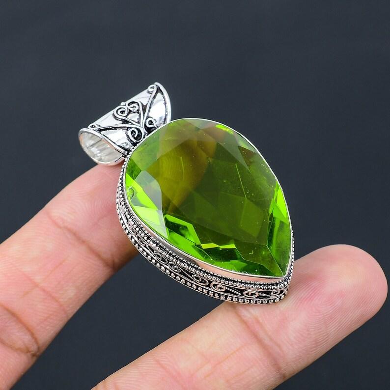 Ювелирное изделие из стерлингового серебра 925 пробы с перидотом и топазом, подарочная подвеска
Ювелирное изделие из стерлингового серебра 925 пробы с перидотом и топазом, подарочная подвеска