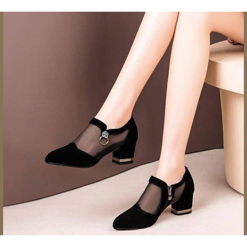 Mesh sandals women s, summer new single shoes versatile thick heel high heels sandals medium heel mother shoes 43 чорний
Mesh sandals women s, summer new single shoes versatile thick heel high heels sandals medium heel mother shoes 43 чорний