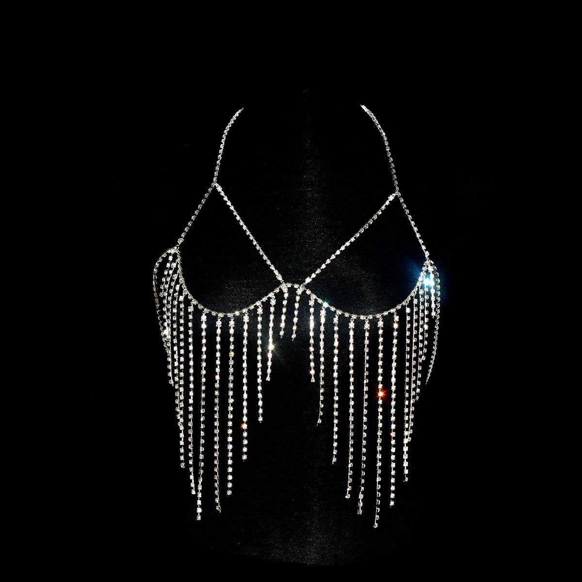European and American sparkling rhinestone tassel bra short skirt body chain set, belly dance accessories
European and American sparkling rhinestone tassel bra short skirt body chain set, belly dance accessories