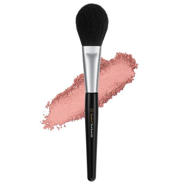 Studio 17 blusher brush 833, 1 piece, mixed colors, the most popular beauty accessory in Korea
Studio 17 blusher brush 833, 1 piece, mixed colors, the most popular beauty accessory in Korea