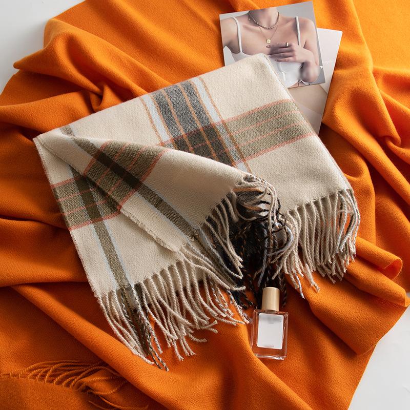 Зимний клетчатый шарф из имитации кашемира, мужской и женский, высококлассный, универсальный, утолщенный, теплый платок 70*180cm
Зимний клетчатый шарф из имитации кашемира, мужской и женский, высококлассный, универсальный, утолщенный, теплый платок 70*180cm