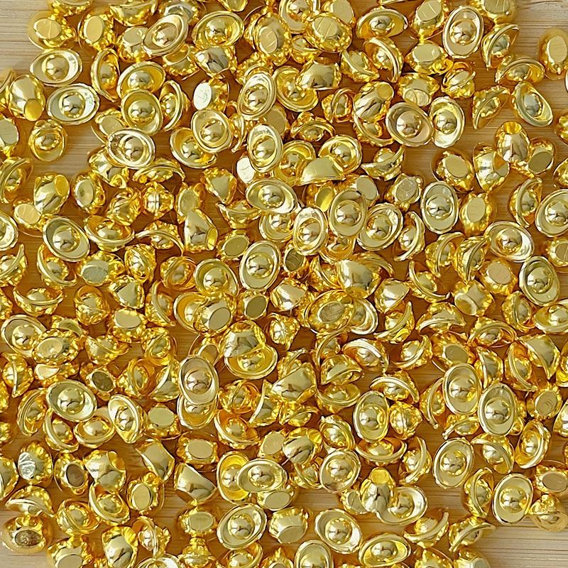 Mini Gold Ingot and Bean Feng Shui Home Decor for Housewarming and Weddings
Mini Gold Ingot and Bean Feng Shui Home Decor for Housewarming and Weddings
